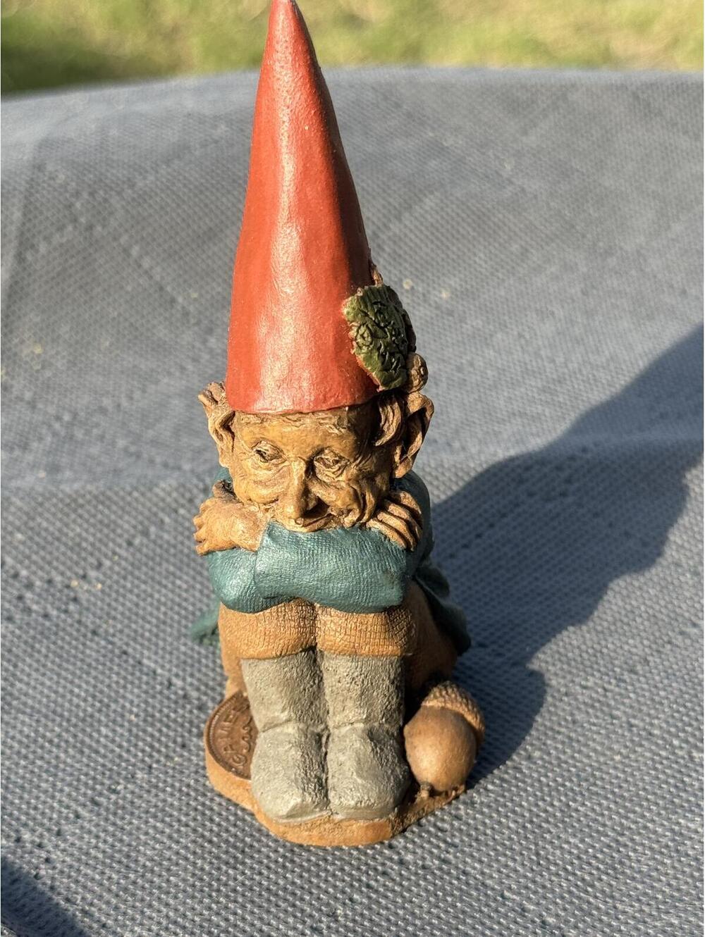 Vintage Tom Clark Clarence Gnome #63 Cairn Studio Retired  Red Hat Collectible